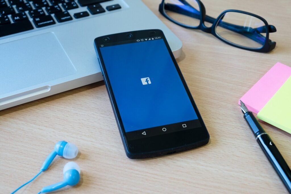 Facebook Ads